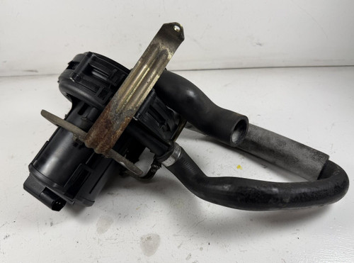 Secondary Air Injection Smog Pump 1997-98 BMW e39 528i 1427911