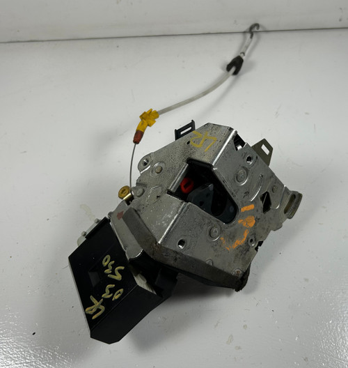 BMW E39 M5 540i 530i 525i DRIVER REAR DOOR LOCK LATCH 8125671