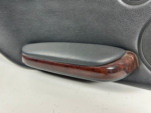 BMW E46 330ci 325ci CONVERTIBLE DRIVER REAR ARM REST PANEL 8219013