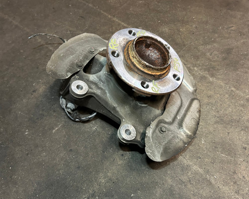 BMW F30 335i 328i 320i PASSENGER FRONT KNUCKLE HUB 6792288