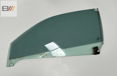 BMW e46 M3 330ci 325ci 323ci DRIVER FRONT DOOR WINDOW GLASS 7049327