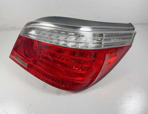 PASSENGER BRAKE LAMP TAIL LIGHT 2008-10 BMW E60 528i 535i 550i 7361594