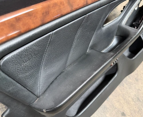 DRIVER FRONT DOOR CARD PANEL BMW E39 540i 530i 528i 525i