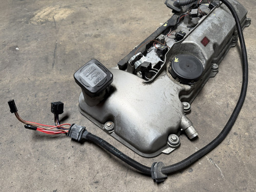 ALUMINUM VALVE COVER BMW E46 325i 325ci SULEV