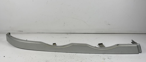 Passenger Headlight Lower Trim 2000-01 BMW E46 330i 328i 325i 323i 8208482