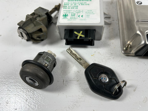 BMW e46 325 M56 SULEV ENGINE DME EWS IGNITION TUMBLER KEY 7561382