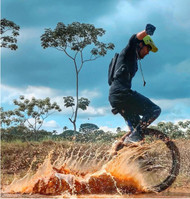 Square Taper Cranks (A.K.A. Cotterless) vs. ISIS Cranks