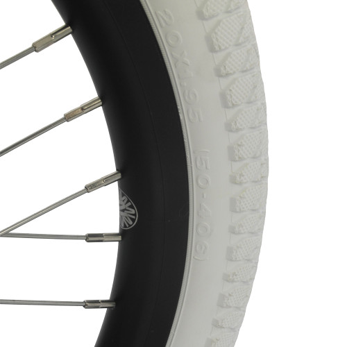 Nimbus Performer Series Convertible Giraffe