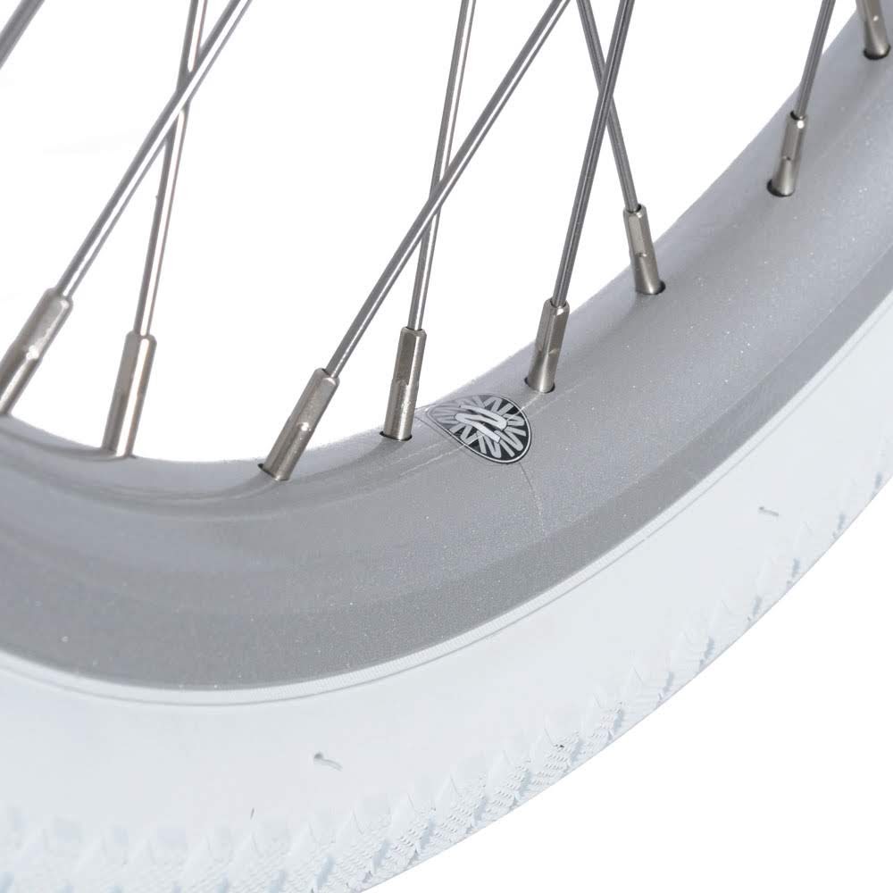Nimbus Eclipse 20" Pro Freestyle Unicycle  Nimbus Eclipse 20" Pro Freestyle Unicycle