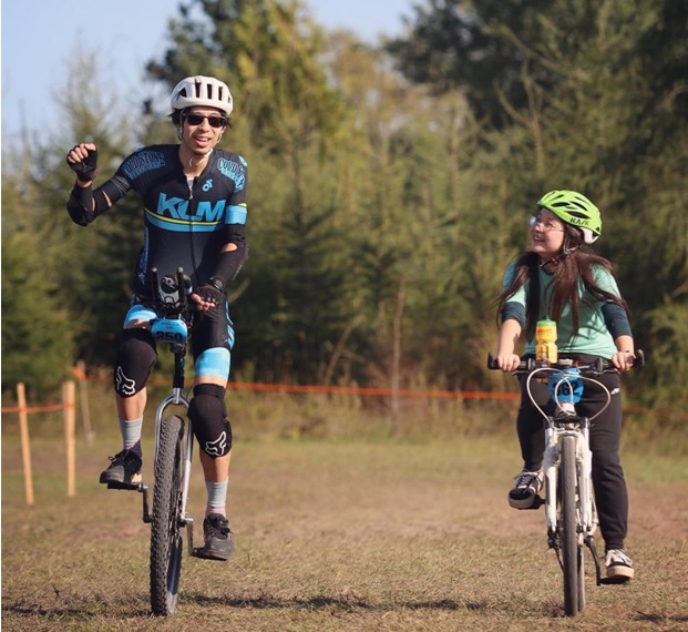 Are Unicycles the Ultimate Form of Green Transportation?