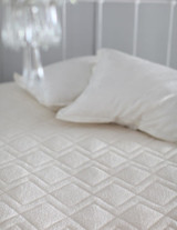 St. Dormeir Wool Mattress Protector