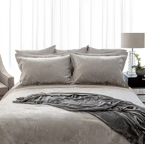 Contessa Sterling Jacquard Duvet Cover