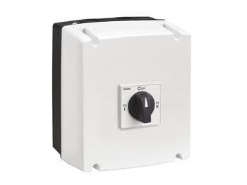 3P ENCLOSED CHANGEOVER SWITCH 25A BLACK PADLOCKABLE HANDLE NEMA4X