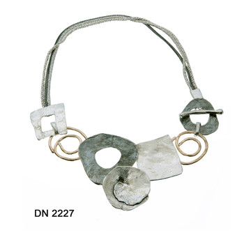 Dganit Hen Seashell Necklace Dganit Hen Seashell Necklace
