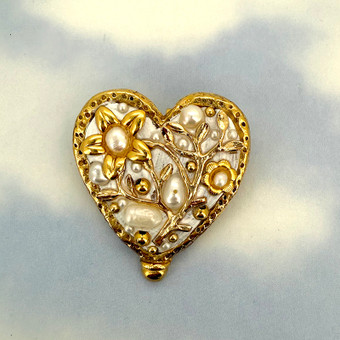 Michal Golan Luster & Light Pearl Heart Brooch