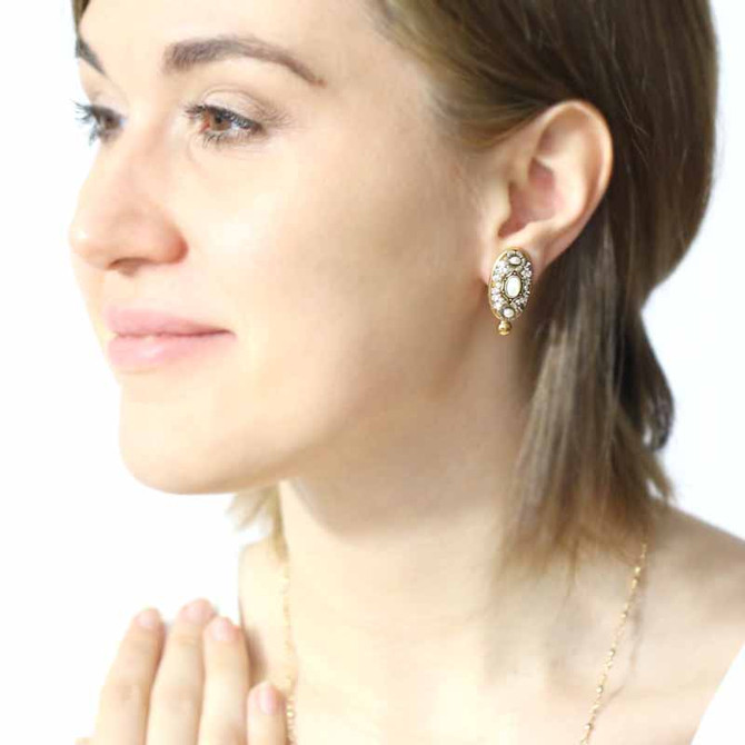 Michal Golan Elegante Style Clip On Earrings