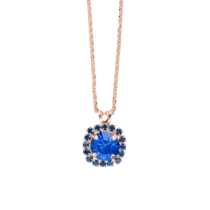 Mariana Halo Pendant in Sleepytime