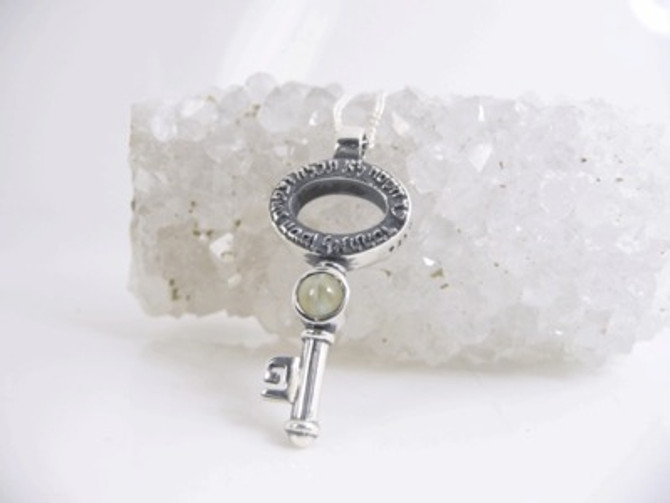 Silver Abundance Key With Cristobil Cat Eye Stone