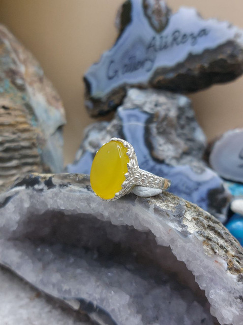 Sharaf al Shams 925 silver sterling unisex ring, real Yellow Aqeeq Yemeni,
Sharaf al Shams 925 silver sterling women ring, real Yellow Aqeeq Yemeni,
Sharaf al Shams 925 silver sterling ladies ring, Natural Yellow Aqeeq Yemeni,