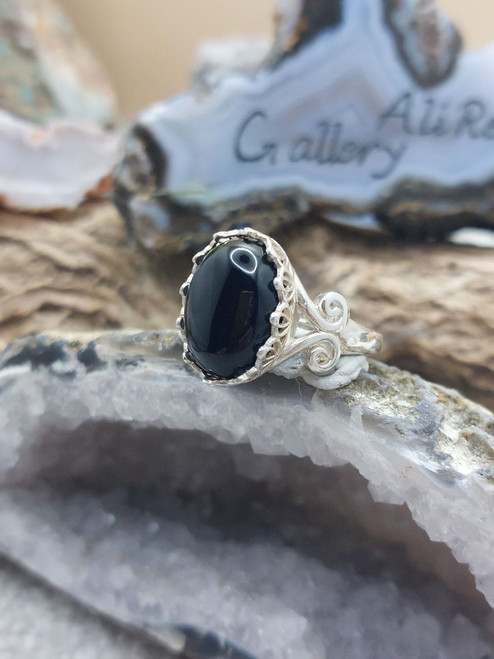 Black Yemeni Aqeeq ring Shia UK, Black Yemeni Aqeeq ring UK, girls Black Yemeni Aqeeq ring UK, lady Black Yemeni Aqeeq ring UK, Black Yemeni Aqeeq ring women UK,