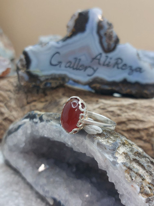 Yemeni Aqeeq ring Shia UK, Yemeni Aqeeq ring UK, girls Yemeni Aqeeq ring UK, lady Yemeni Aqeeq ring UK, Yemeni Aqeeq ring women UK,