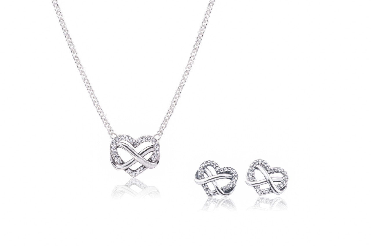 Golden Triple Stone Heart Necklace and Earrings Set
