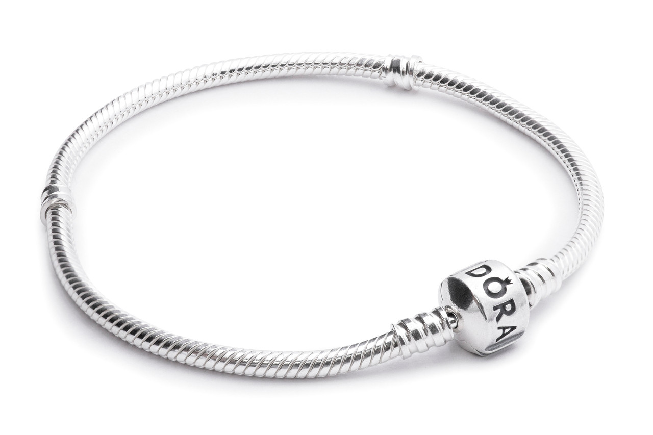 Authentic Pandora Moments Sterling Silver Snake Chain Bracelet 14K
