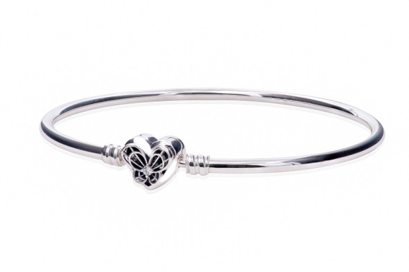 完売新品未使用★パンドラ★Moments Winged Heart Bangle FINAL SALE - Pandora Moments Winged Heart Bangle | Sterling