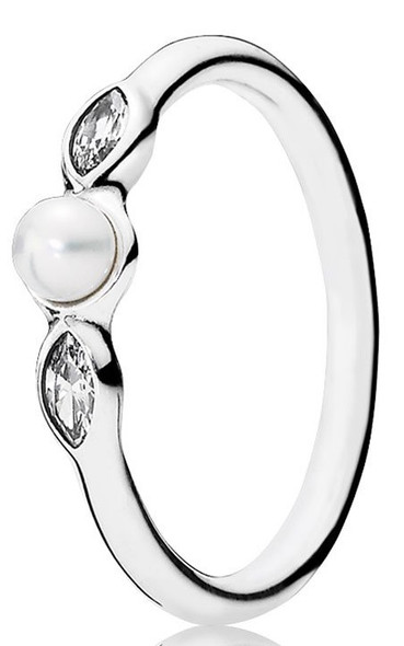 PANDORA Petite Luminous Leaves Ring - White Pearl