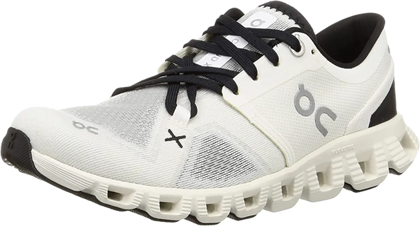 ON Running Womens Cloud X 3 Sneakers1