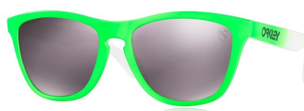 Buy OAKLEY FROGSKINS Sports Sunglass Blue For Men Online @ Best Prices in  India | Flipkart.com