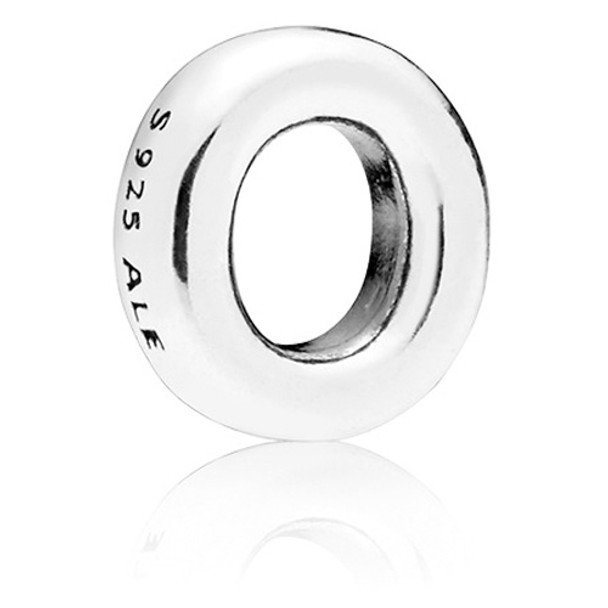 Pandora Letter O Petite Silver Petite Element 797333