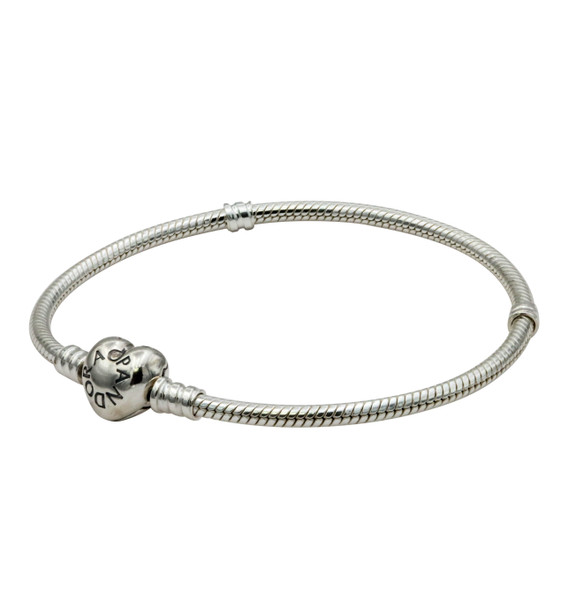 Pandora Moments Silver Bracelet with Heart Clasp 23CM - 590719-23