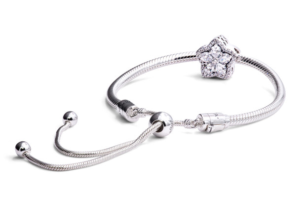 Pandora Silver 925 Snowflake Bangle