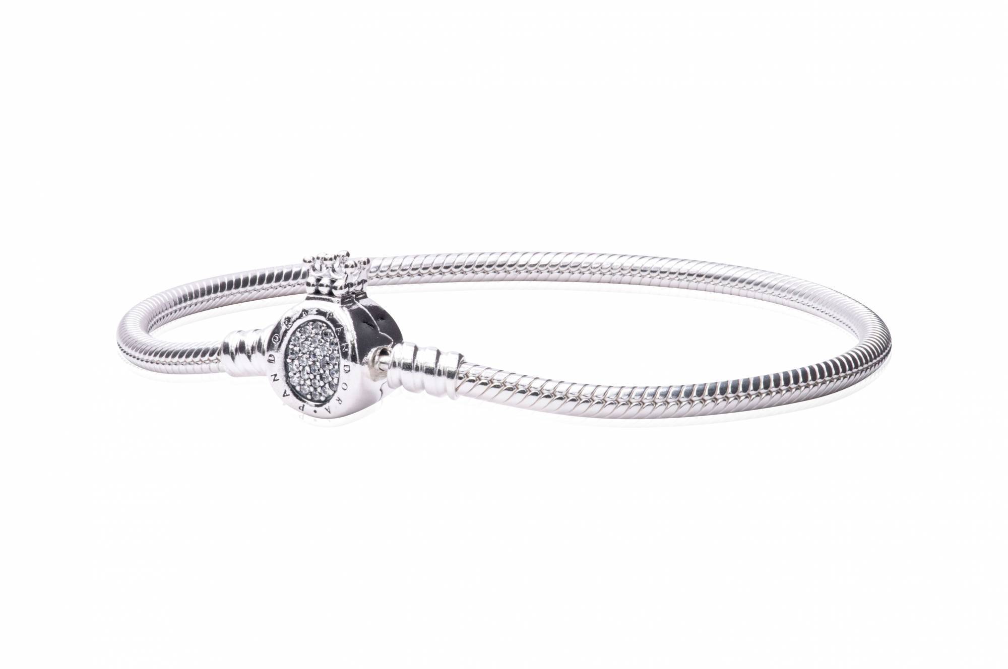 PANDORA Pandora Moments Crown O & Snake Chain Bracelet Size 18 - 598286CZ-18