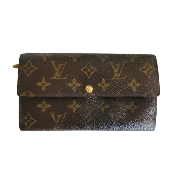 Louis Vuitton Monogram Sarah Wallet