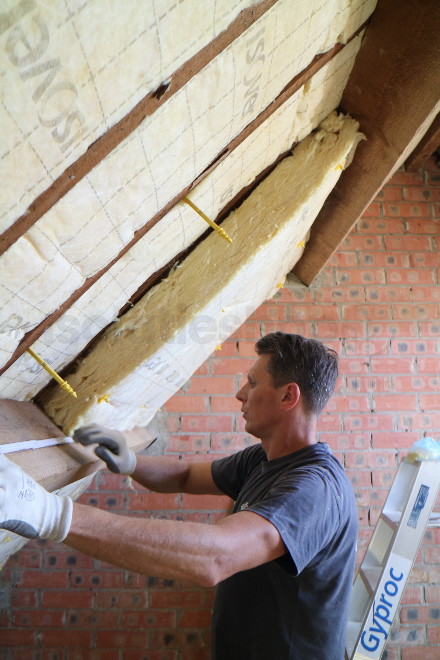 Plaque d'isolant en laine de verre ISOVER Sonepanel 90mm 1350 x 600 x 90 Rd:2.40 7p/pack (=5,67m²)