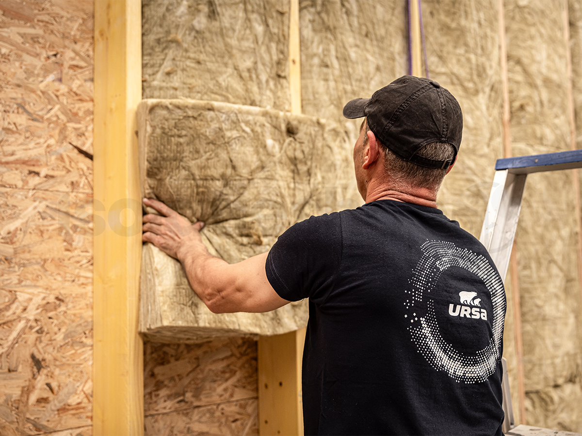 Ursa Frametec 32 laine de verre 3000x580x180mm Rd:5,60 (=1,74 m²)