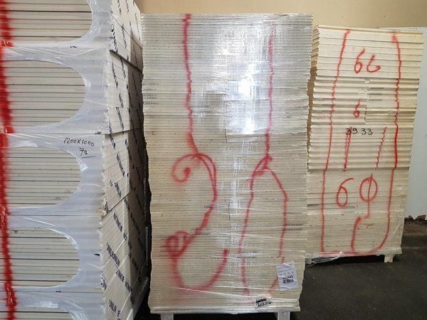 Polyuréthane (PIR) expansée choix B double face aluminium 1200x600x20mm Rd: 0,91 (0,72m2)