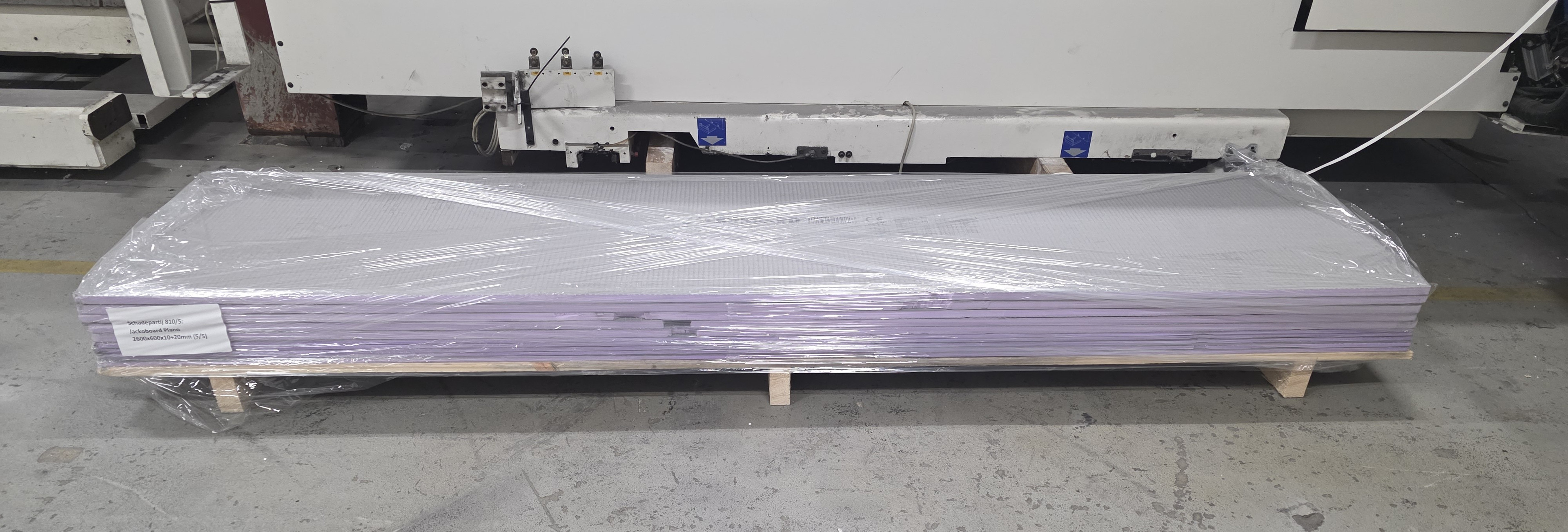 Schadepartij 810/5: Jackoboard Plano 2600x600x10+20mm (5x 10mm / 5x 20mm)