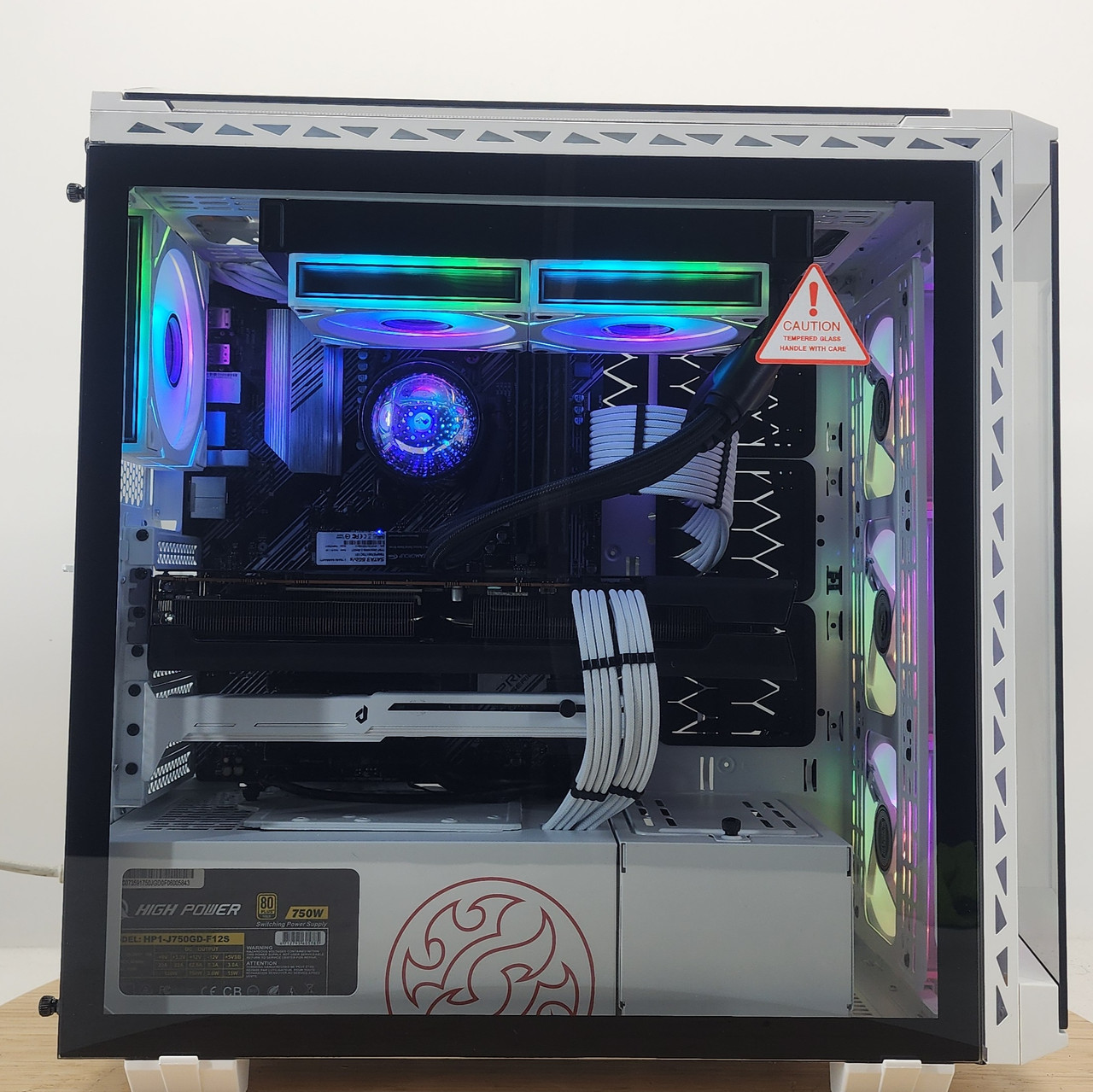 Gaming PC Ryzen 7 5700X 16GB RAM 1TB SSD RX 6800 16GB Windows 11
