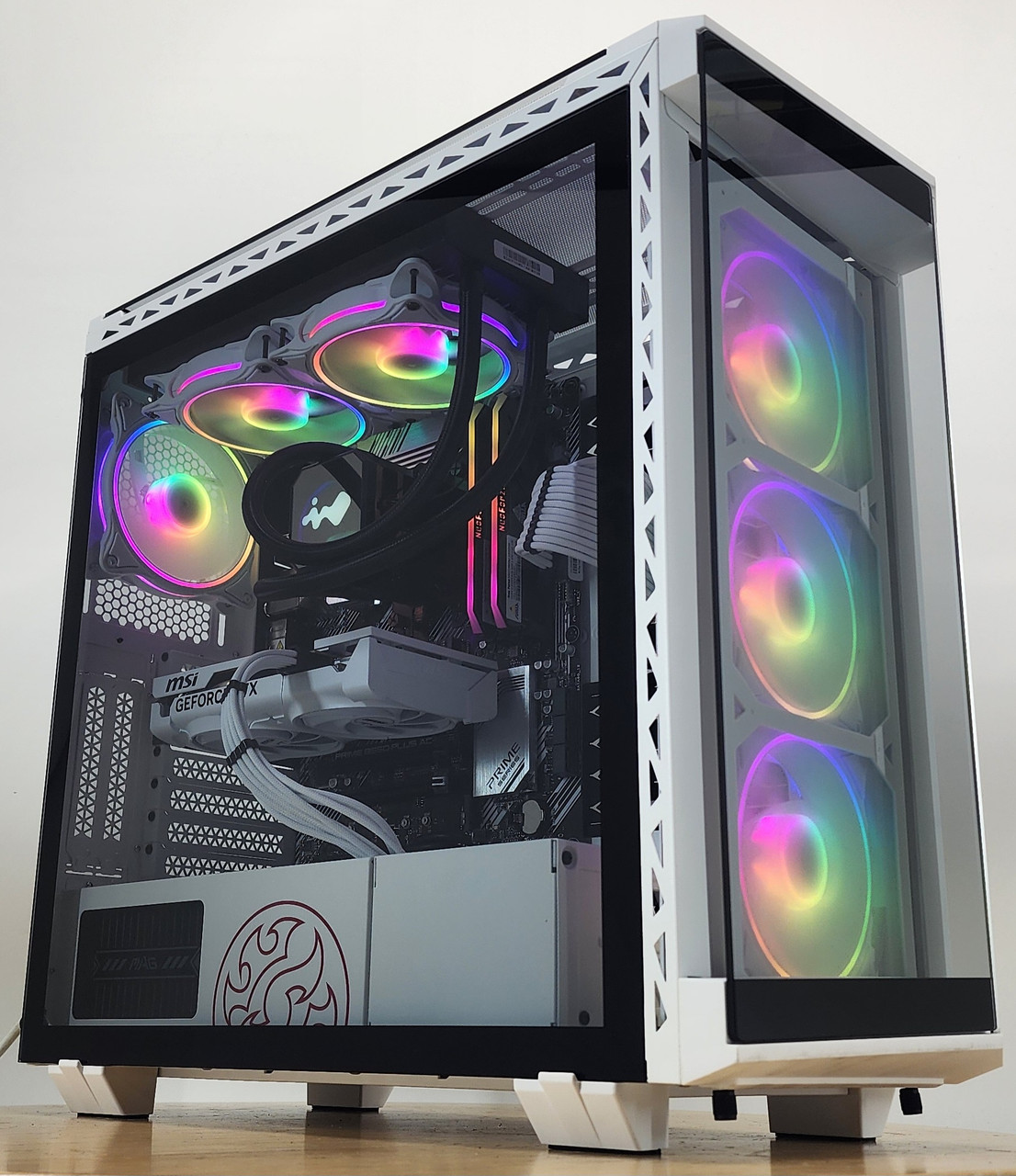 Gaming PC Ryzen 7 5700X 16GB RAM 500GB SSD RTX 5060 8GB Windows 11
