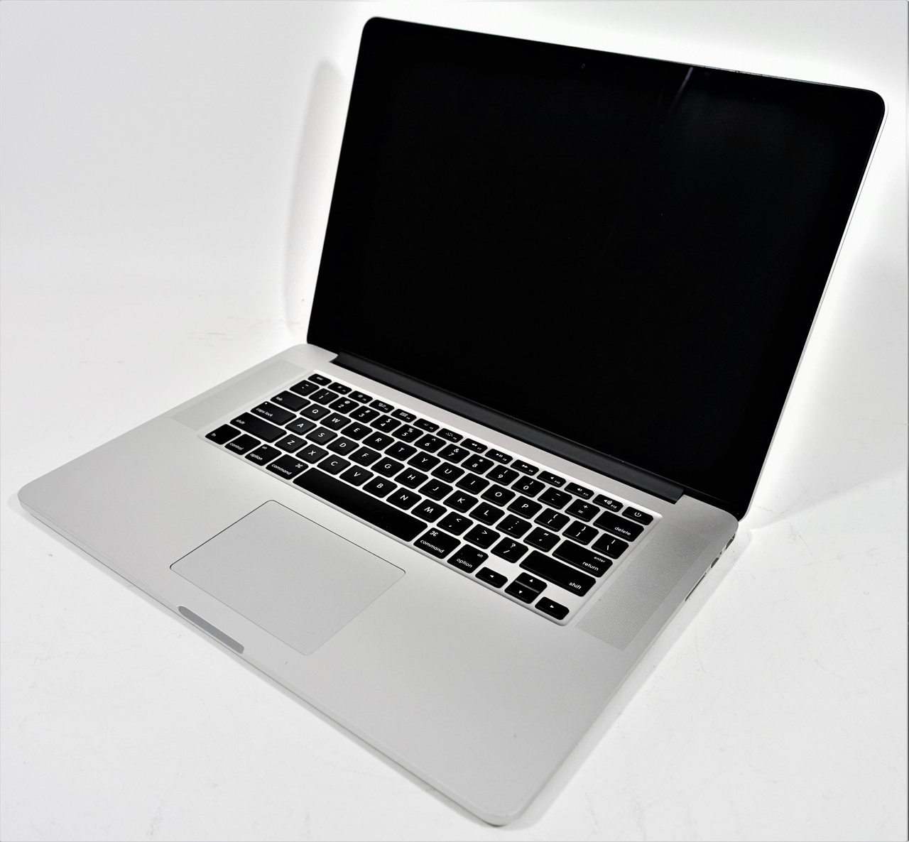 Apple MacBook Pro A1398 ME664LL/A 15.4