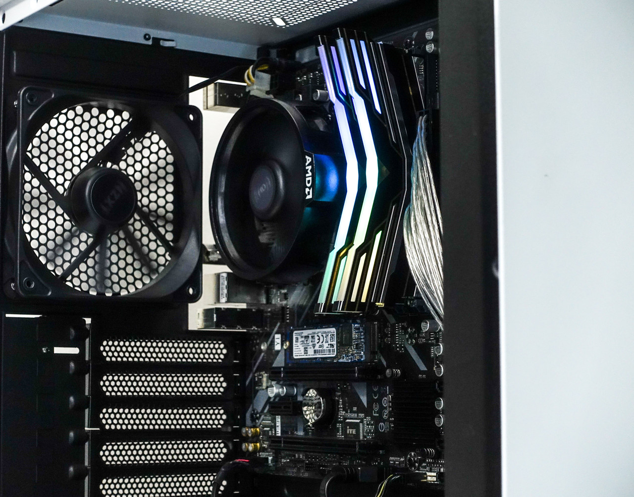 Custom RGB Gaming PC Computer Ryzen 3 3200G 16GB 512GB NVME M.2 SSD AMD ...