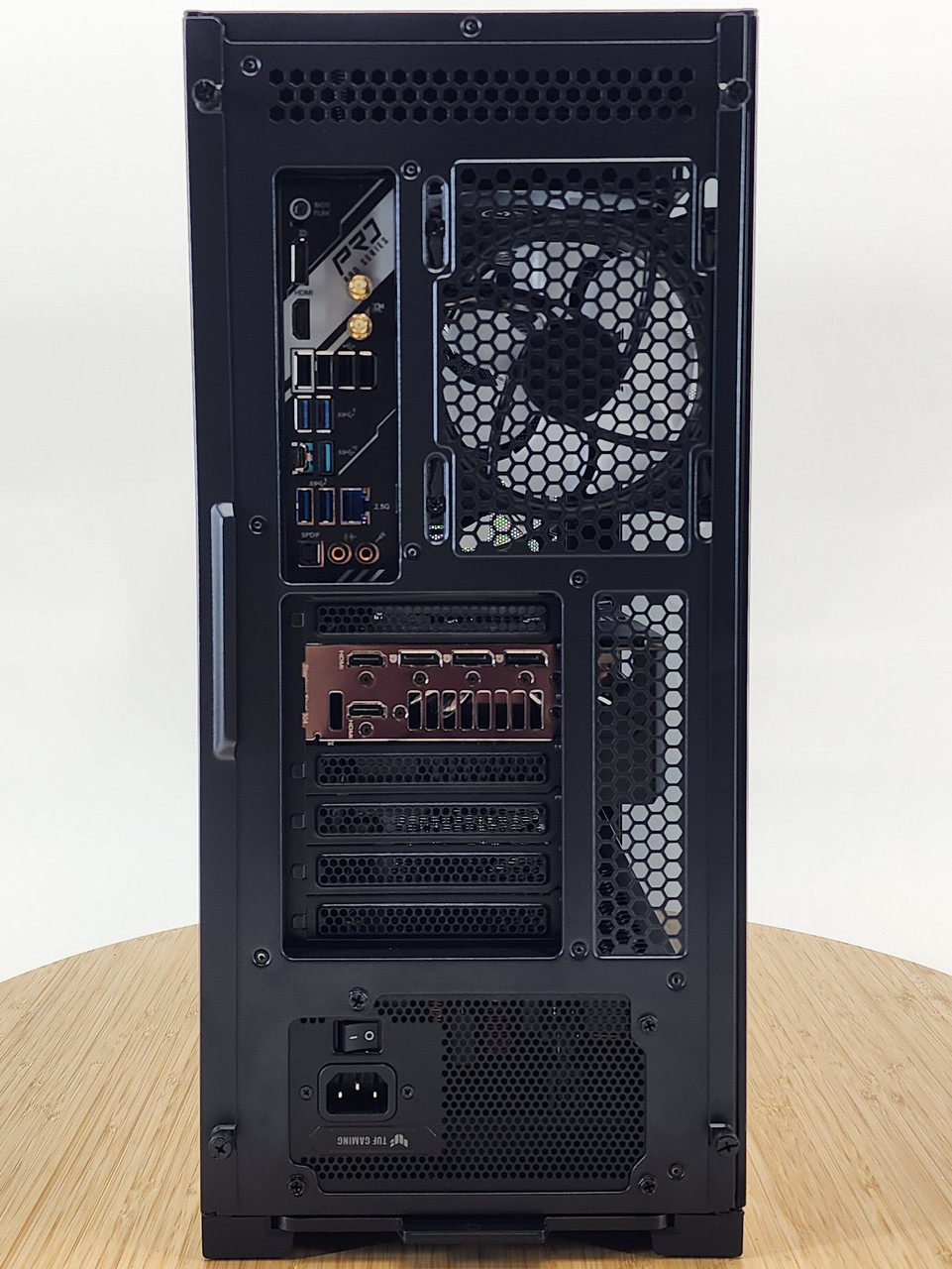 Gaming PC Ryzen 9 7950X3D 32GB RAM 2TB SSD RTX 4080 SUPER 16GB Win