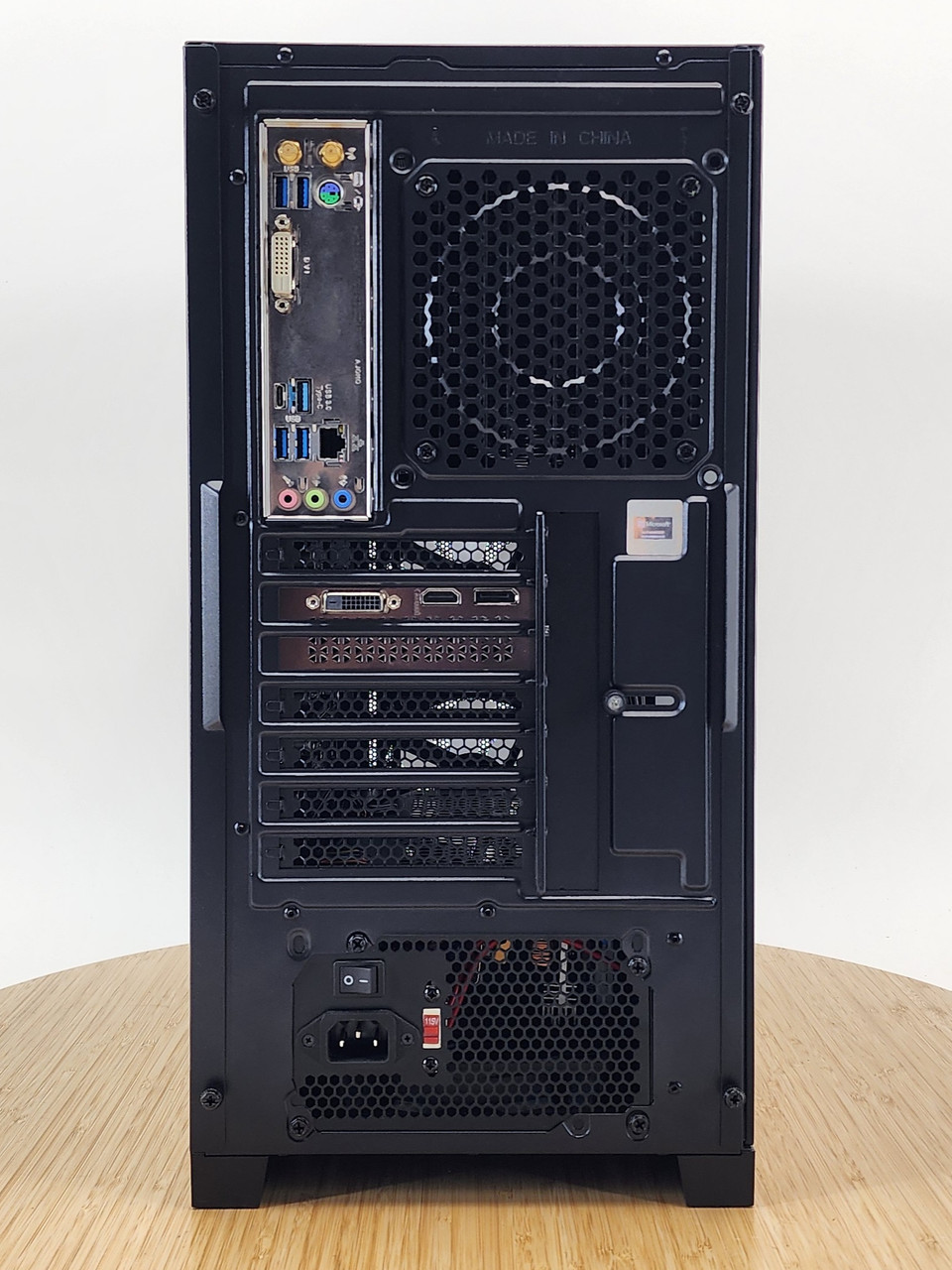 Gaming PC i5-9600k 16GB RAM 500GB SSD RTX 3050 8GB Windows 11
