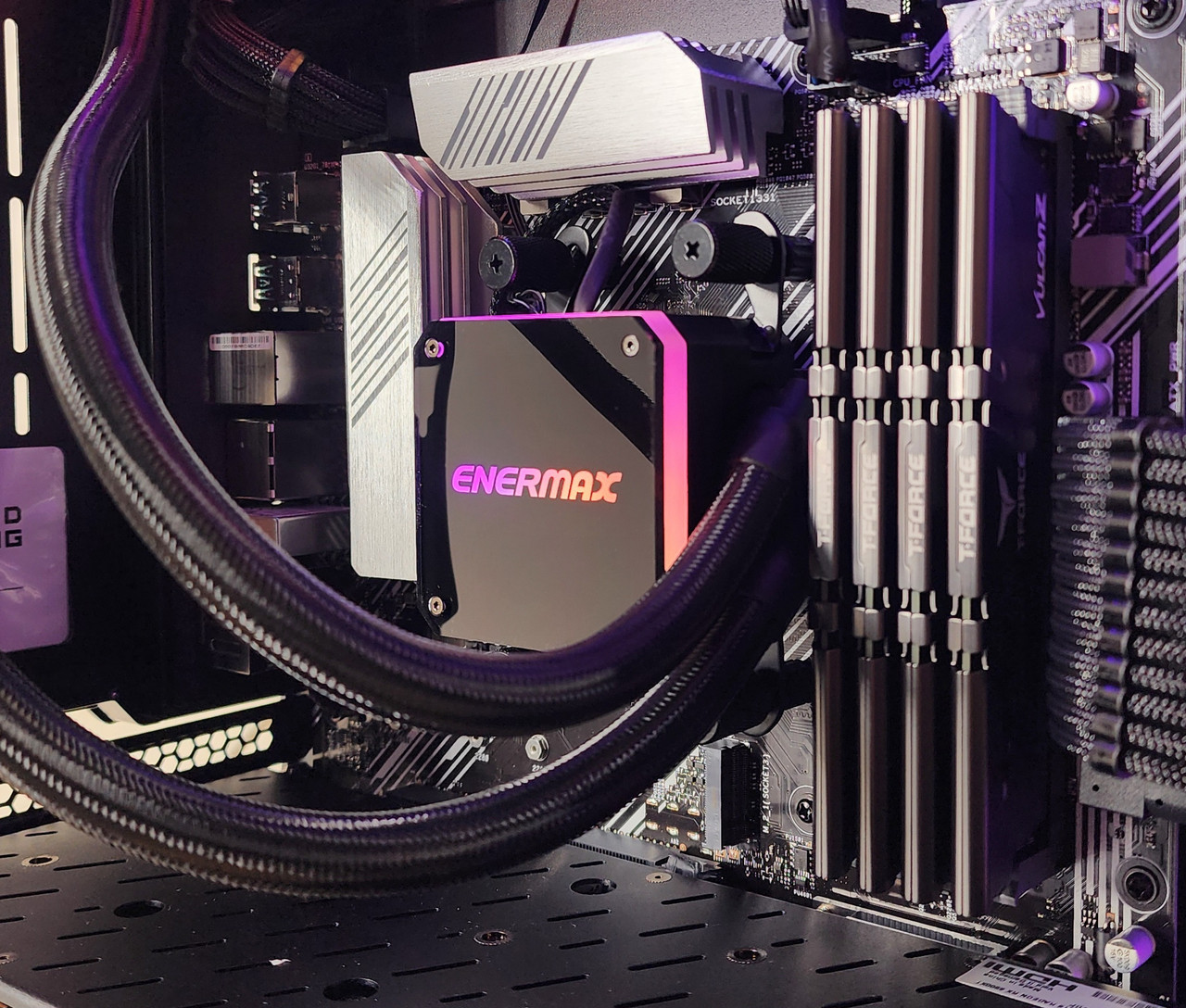 Gaming PC Ryzen 7 5700X3D 32GB RAM 1TB SSD RX 6900 XT 16GB Windows