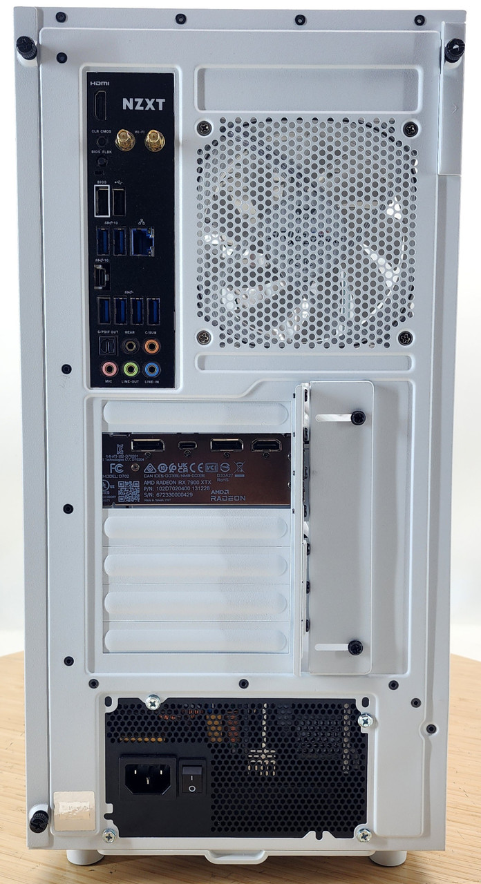 Gaming PC Ryzen 7 7800X3D 32GB RAM 2TB SSD RX 7900 XTX 24GB
