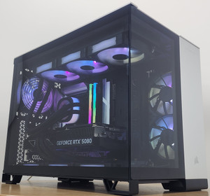 Gaming PC Ryzen 7 9800X3D 32GB RAM 1TB SSD RTX 5080 16GB Windows 11 Computer