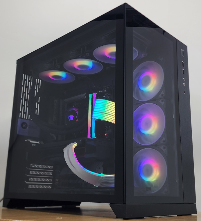 Gaming PC Ryzen 7 9700X 32GB RAM 1TB SSD RX 7900 XT 20GB Windows 11 Computer
